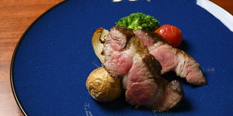 【土曜日・祝日スペシャルランチコース】＋24種から選べる1ドリンク付き（選べるメインディッシュ）