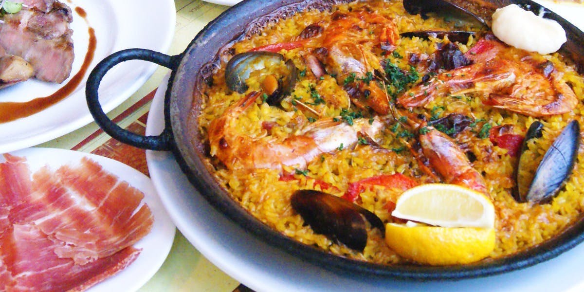 Bar Espanol LA BODEGA 大阪店（バル エスパニョール ラ ボデガ）