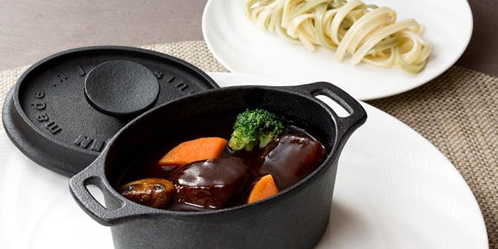 カフェ クベール（CAFE COUVERT）