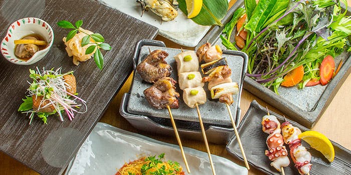炭火 串焼や れんと