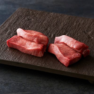 美味しさを追求した鮮度抜群のお肉をご用意しております。