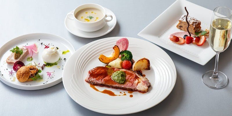 ホリデーシェフズランチ　全4品＋乾杯スパークリングワイン付き
