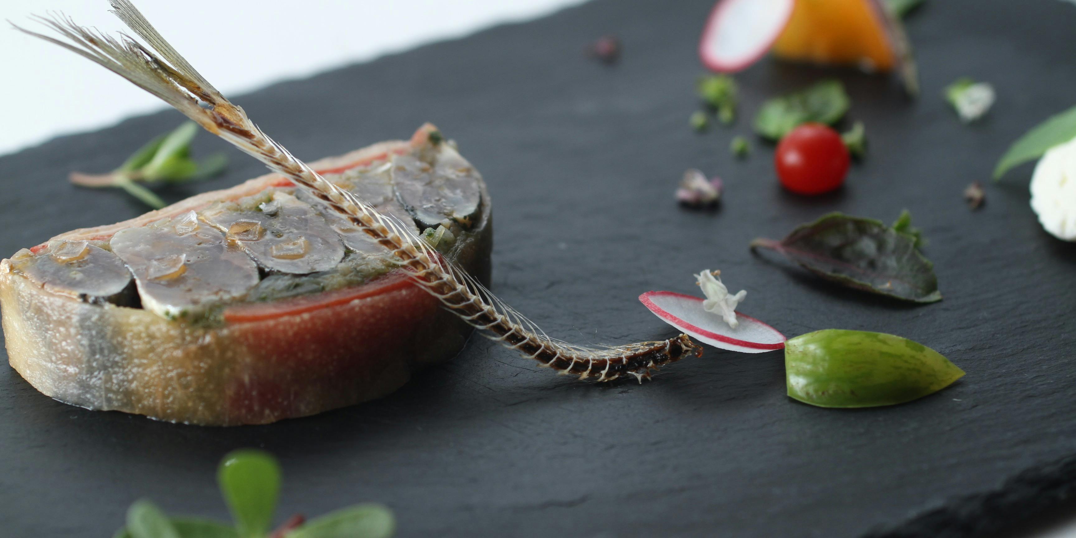 レストラン ペタル ドゥ サクラ（restaurant petale de Sakura）