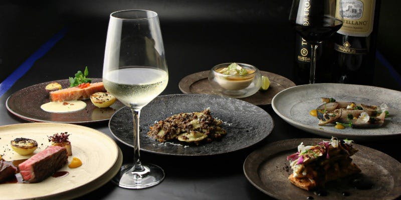 【Web予約限定】Wメインランチコース、ワンドリンク、選べるパスタ、季節で変わる季節のメイン料理2種！