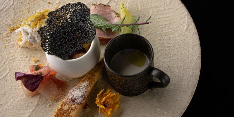 【web予約限定】ランチ閉店時間まで滞在可能！豪華前菜6種盛り合わせ、パスタ、メイン、デザートまで堪能