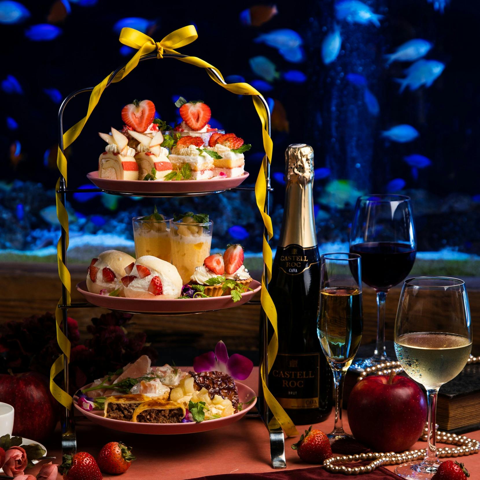 アクアリウムダイニング 新宿ライム アクアリウムダイニング シンジュクライム 新宿 アクアリウムダイニング 一休 Comレストラン