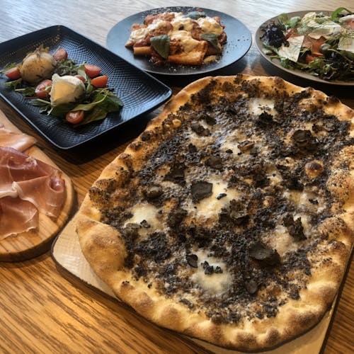 オービカ モッツァレラバー 高輪店