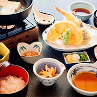 やさしい味の彩り懐石
