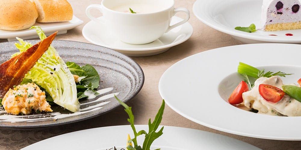 カフェ クロスヤード ホテルメトロポリタンさいたま新都心 ダイニング バー 創作料理 一休 Comレストラン