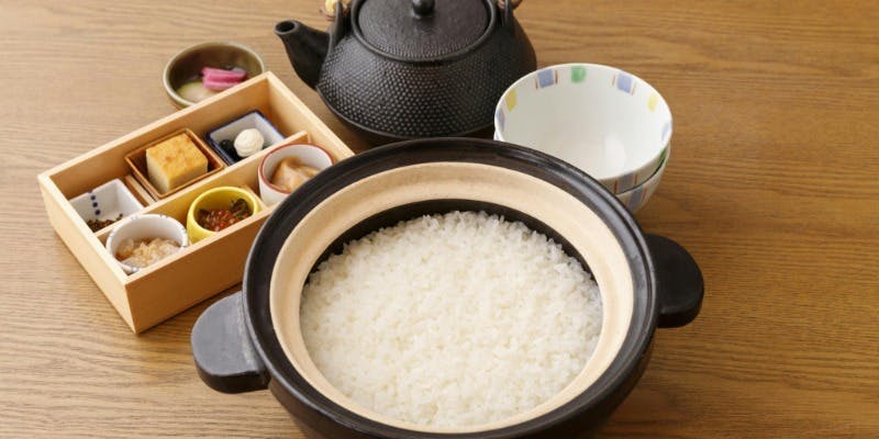 【桔梗】厳選造里・”当日精米”土釜ご飯等全7品＋お顔合わせには桜湯（個室確約）