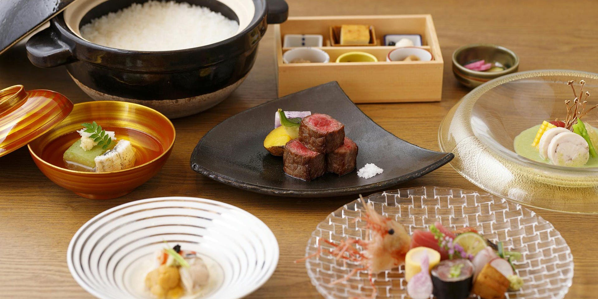 隠れ房 品川 四阿（あずまや）