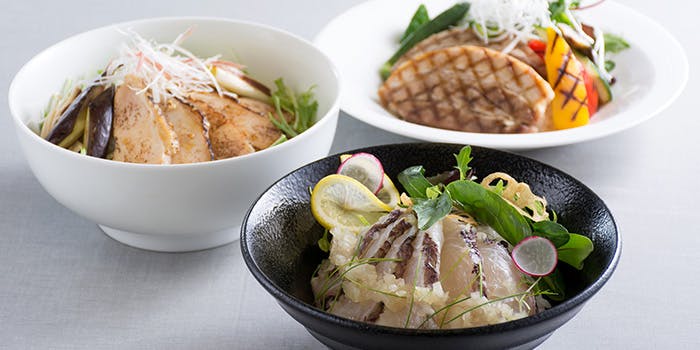 レストラン アイリス