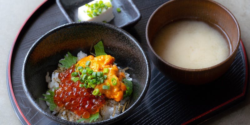 【ウニいくら丼コース】燻製ウニとウニのお刺身、ウニバターバゲット等ウニ尽くし全5品