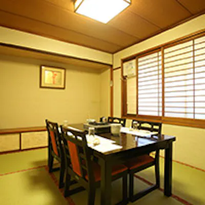 本物のフグ料理を個室にて堪能