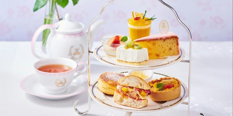【アフタヌーンティーセット】ニナスの紅茶と旬の味覚をいただくティーセット