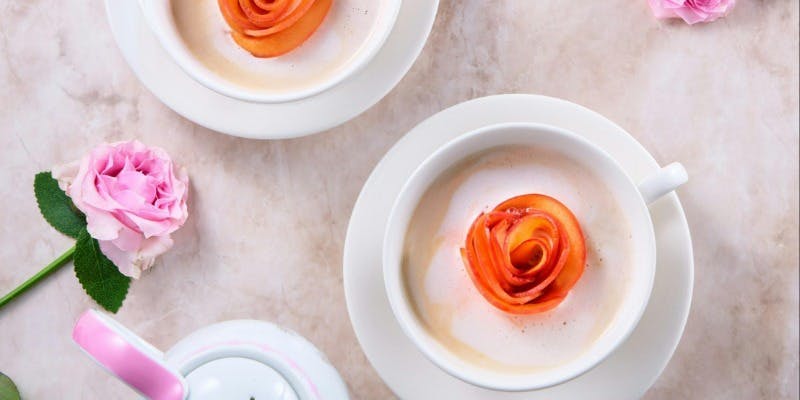 【アフタヌーンティーセット　シーズナルドリンクつき】ニナスの紅茶と旬の味覚をいただくティーセット