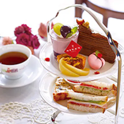フランス発の紅茶専門店で優雅なひとときを