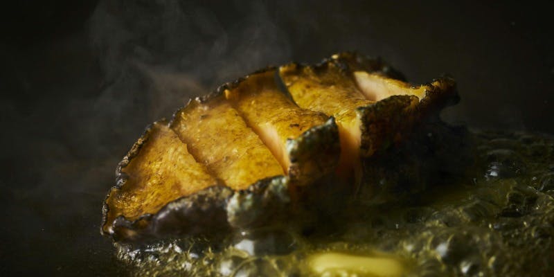 新【雅】魚又はアワビ、フォアグラ、黒毛和牛サーロインなど全8品