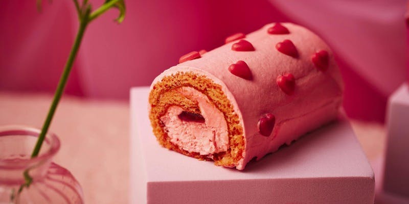 �X�J�C�r���b�t�F51�^�A�[�g�z�e�����x�C�^���[