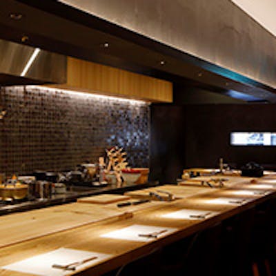 シックでおしゃれな大人の空間、上質なひとときをお過ごしください