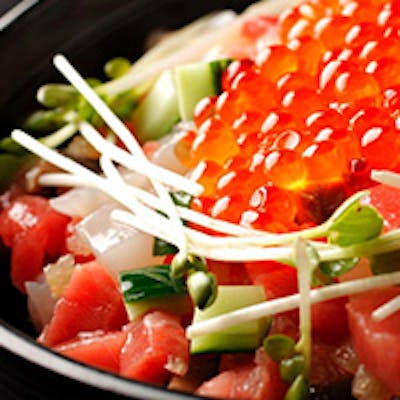 日本の江戸前寿司の文化や伝統を受け継ぐ