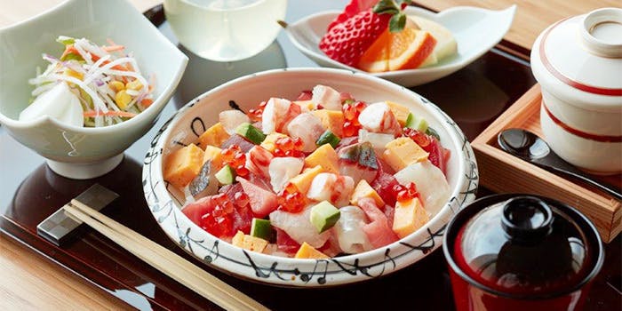 鮨 玉かがり 天ぷら 玉衣