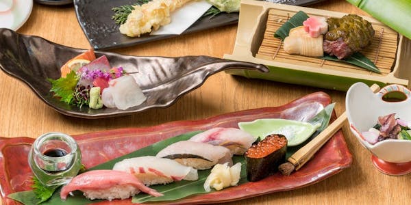 ランチ 個室 Sushi Sake いぶき 東京駅 Tekko Avenue Okaimonoモール レストラン