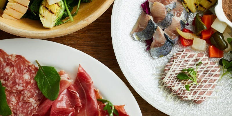 【忘新年会】2h飲み放題付き！ステーキバルコース！