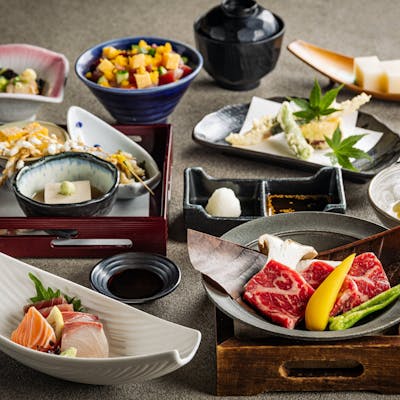 旬の素材を活かした職人の手掛ける創作和食 様々な御宴会コースをご用意