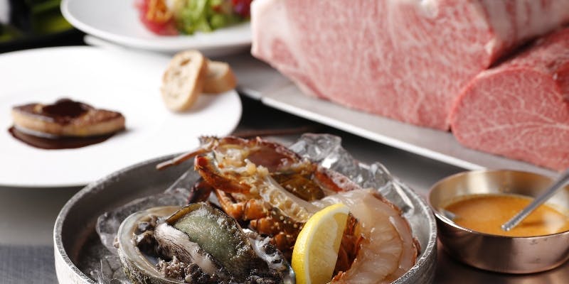 【彩りコース】季節魚の鉄板焼など9品（メイン：和牛特撰サーロインまたはフィレ）