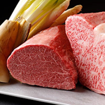 鉄板焼で味わう、五感の贅沢