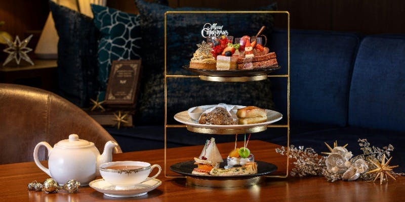 【Xmas2025】いちごやシュトレンのアフタヌーンティーセット＋ロンネフェルト紅茶などカフェフリー（平日）