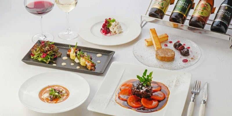 Xmas2025 ブルックスゾットXmasディナーコース＋乾杯酒＆カフェ付き