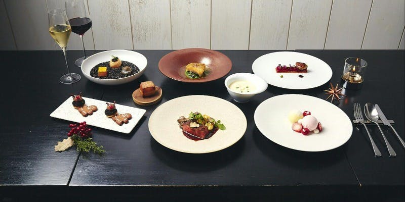 【Xmas2025】スタンダードディナーコース / 前菜、ポワソン、ヴィアンド、デザートなど（12/24,12/25）