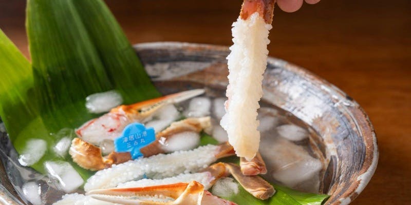 夏の美食【毛蟹洗い/天然鮎塩焼き/鮑料理を含む全8品】