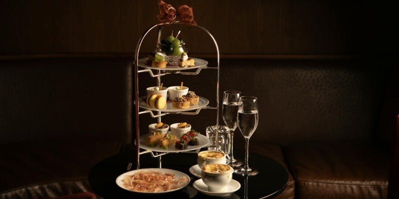 クラシック ナイト　ティー＋スパークリングワイン含む約20種ドリンクフリーフロー