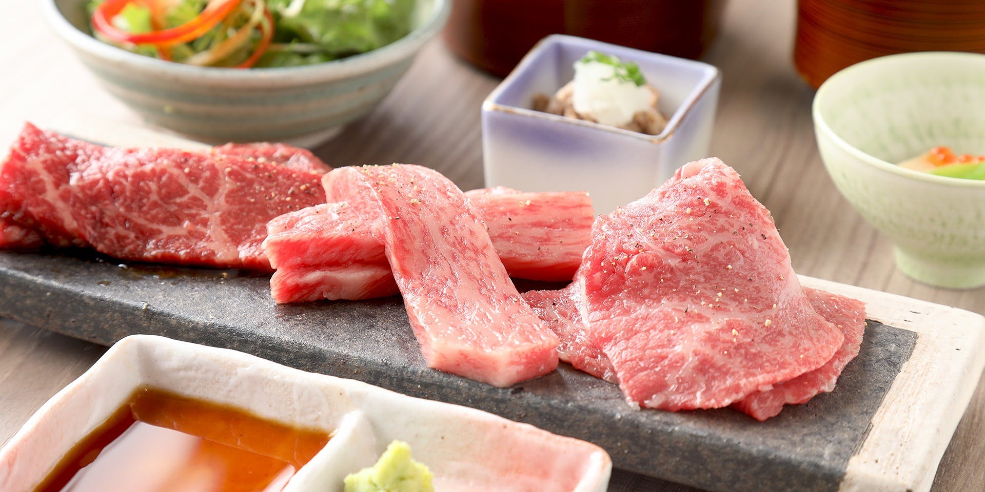 柳橋焼にく わにく