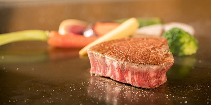 Teppan Dining L’ajitto