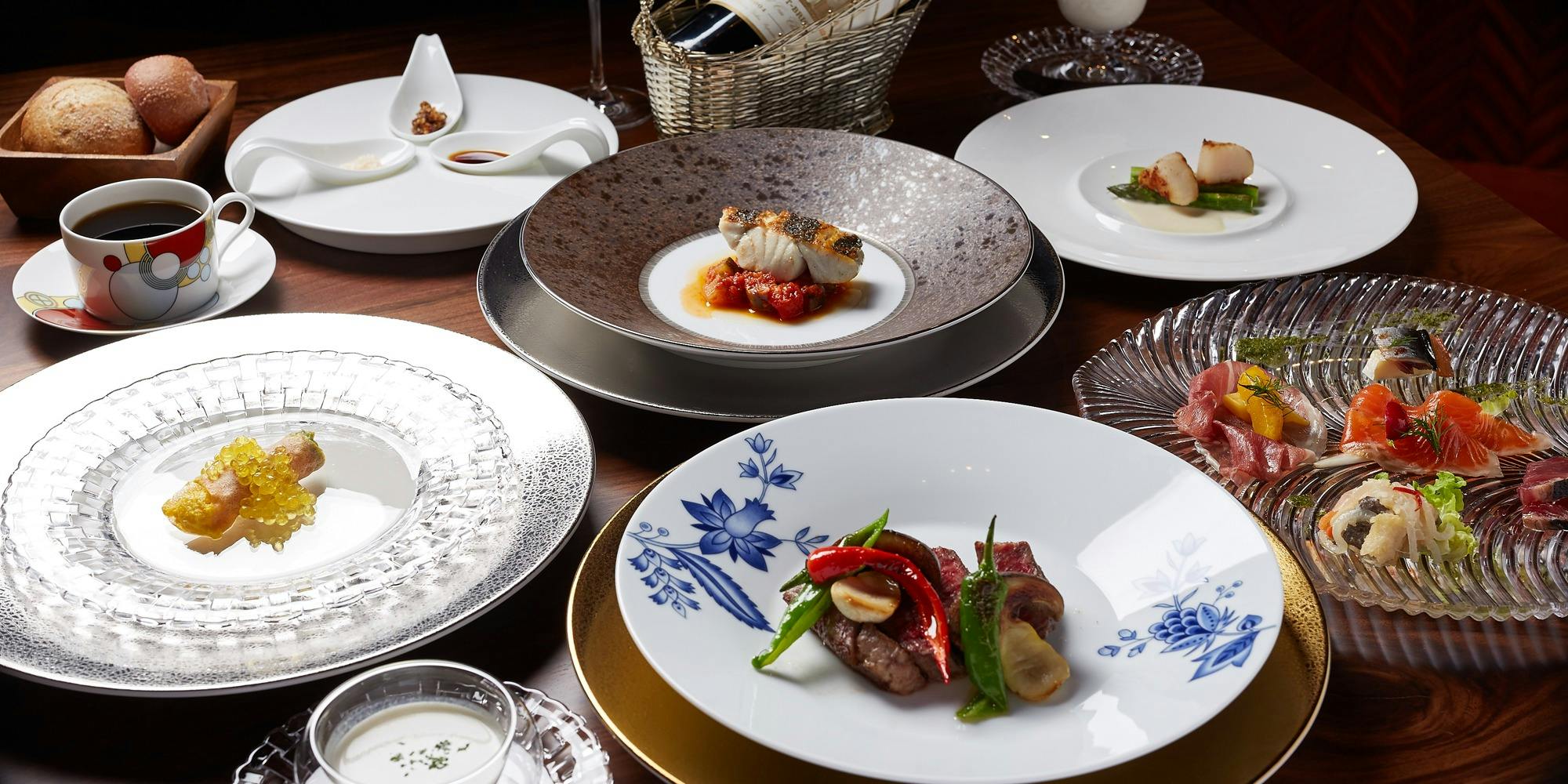 サロン・ド・フォレスト（SALON de FOREST）