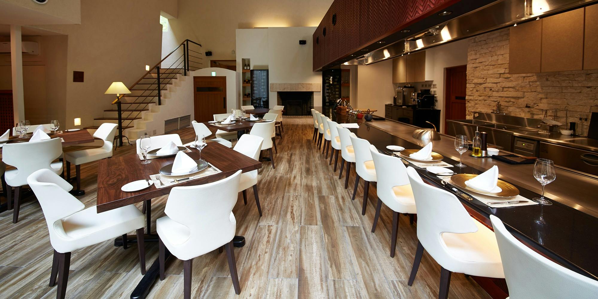 サロン・ド・フォレスト（SALON de FOREST）