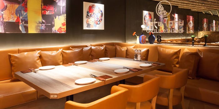 Grill Beer Dining Tefutefu 名駅店 ルームデコレーション テーブルアート 半個室or個室で楽しむ3時間飲み放題 シャンパンタワー付 ディナー プラン 10978781 メニュー 一休 Comレストラン