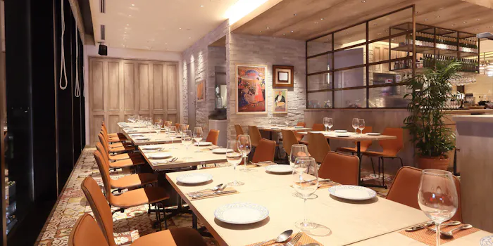 ランチ ミゲルフアニ なんばダイニングメゾン店 ミゲルフアニ ナンバダイニングメゾンテン なんば スペイン料理 一休 Comレストラン ランチ ミゲルフアニ なんばダイニングメゾン店 ミゲルフアニ ナンバダイニングメゾンテン なんば スペイン料理 一休 Comレストラン