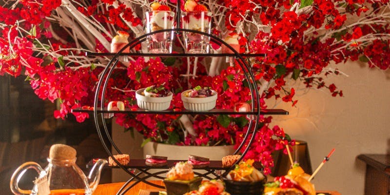 【1日5組限定】苺と冬の味覚を贅沢に使ったアフタヌーンティー　＋2時間カフェフリーフロー（12：00入店）