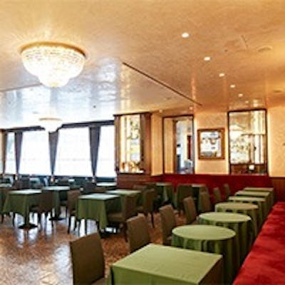 トリノ最古の老舗カフェ