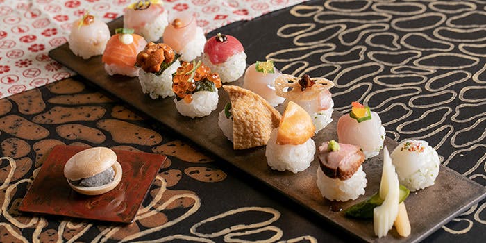 手鞠鮨と日本茶 宗田（SOUDEN）