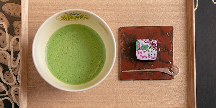 手鞠鮨と日本茶 宗田（SOUDEN）