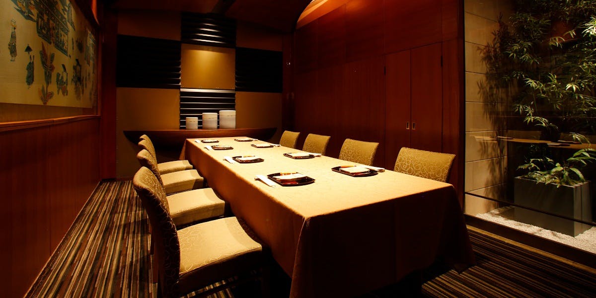 銀座瀬里奈 2枚目