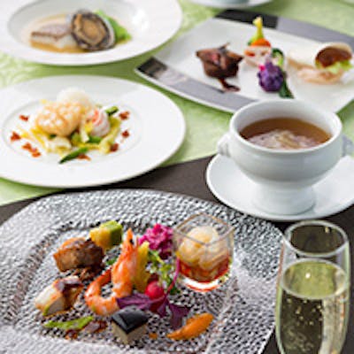 昭和元年創業より歴史を刻む「銀座アスター」の老舗の味