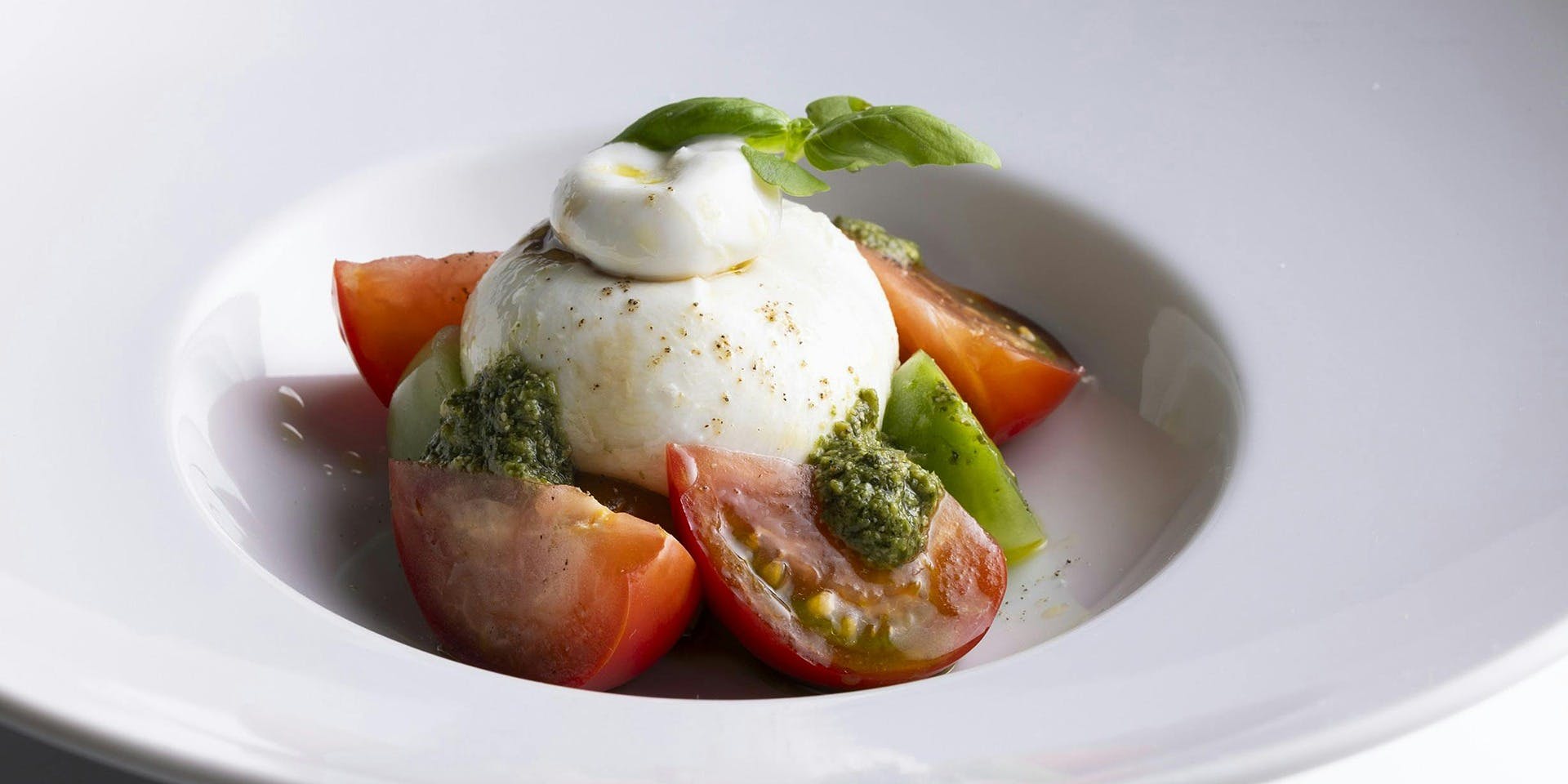 セントラム グリル＆ワイン ／ヒルトン大阪（2階） - 画像4