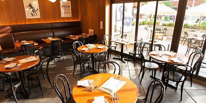 レベッカイータリー By Goo Italiano たまプラーザ店 Party Plan 2時間飲み放題 季節野菜のバーニャカウダ パスタ 肉料理 など全7品 ディナー プラン 11215796 メニュー 一休 Comレストラン